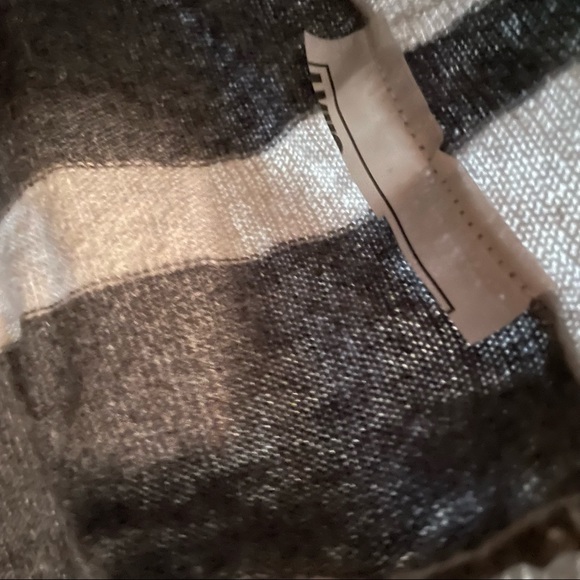 Madewell Wallace Ex-Boyfriend Striped V-Neck Sweater - Picture 6 of 7